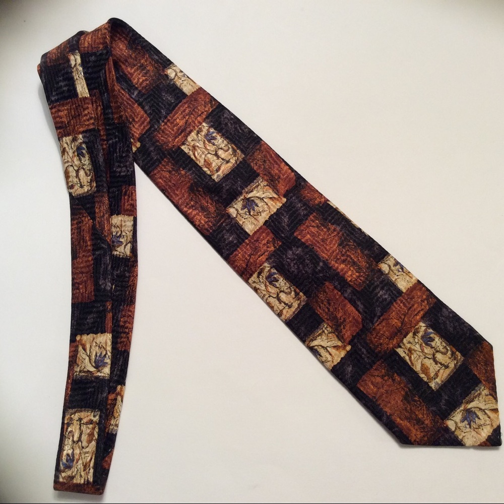 Ermenegildo Zegna copper and black silk tie
58x4” - Picture 5 of 6